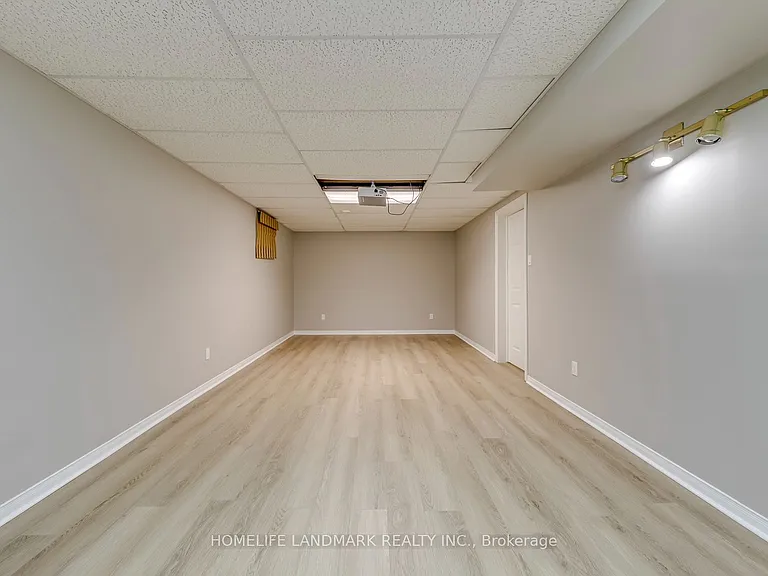67 Cudmore Rd — Photo 34
