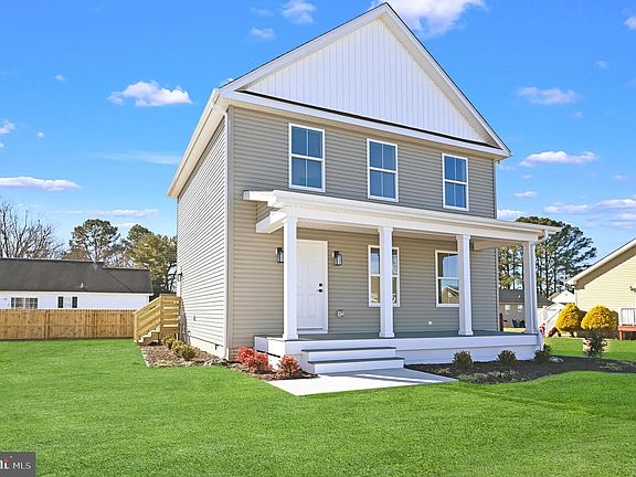 2nd image of 1406 Cedar Run