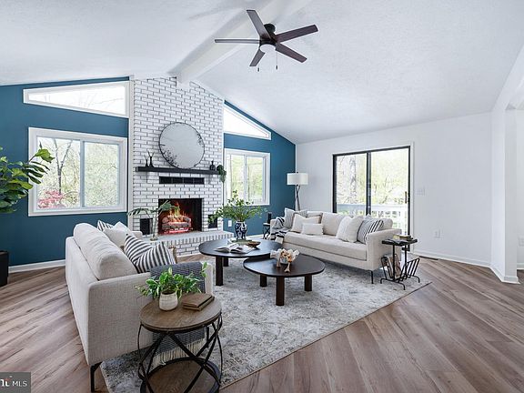4th image of 119 Larkspur Ln