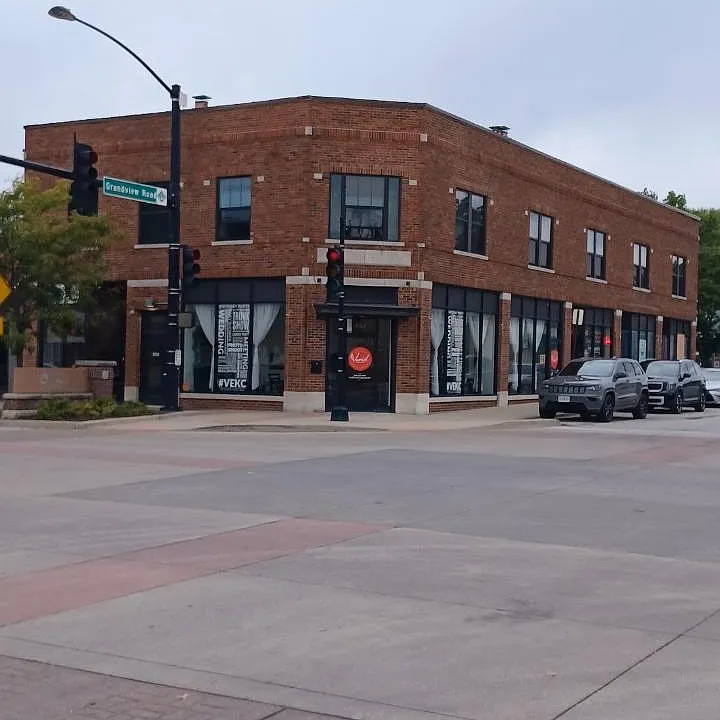 822 Main St #2