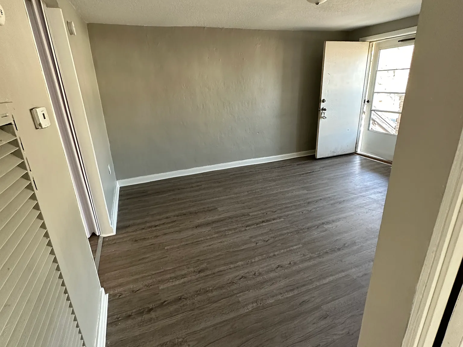 2 bed, $950 — Photo 3