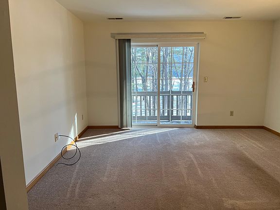 4th image of 93 2nd St #2