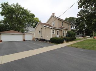 233 E 6th St, Lockport, IL