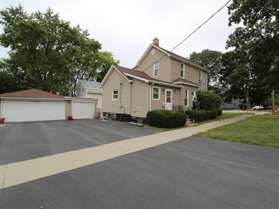 233 E 6th St, Lockport, IL, 60441