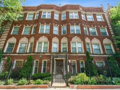 6125 N Hoyne Ave APT 2S, Chicago, IL, 60659