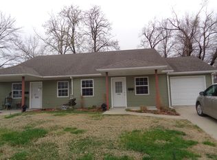1512 W Worley St, Columbia, MO 65203