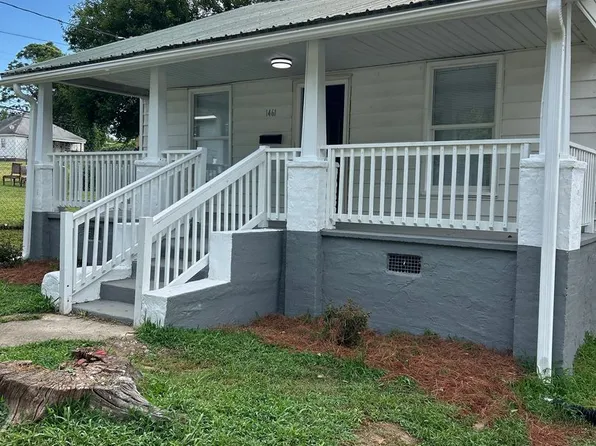 1461 Douglas St, Winston Salem, NC 27105