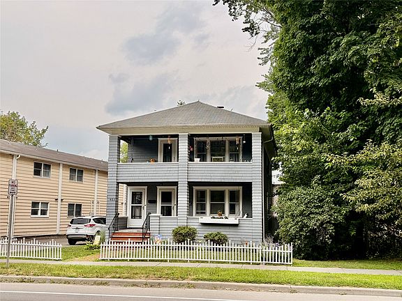 2nd image of 403 W Main St