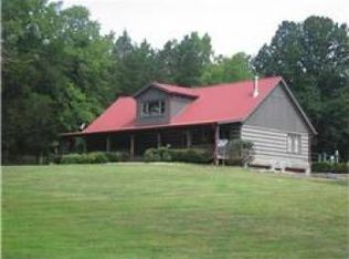 8420 Crockett Ln, College Grove, TN 37046