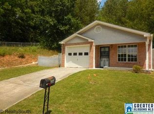 636 Woodvine Cir, Birmingham, AL 35215