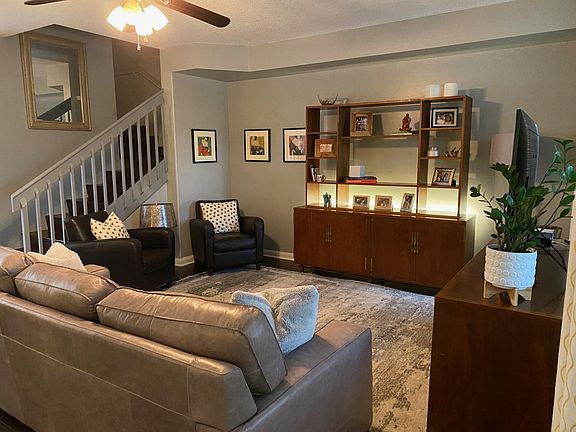 4th image of 6012 Madrano Dr