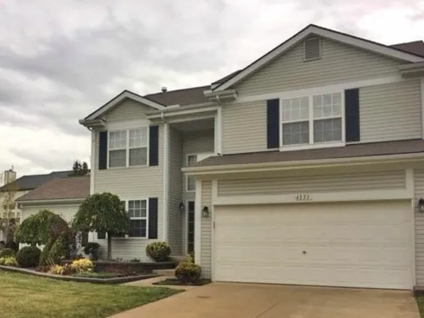 4375 Blossom Hill Trl, Ann Arbor, MI 48108