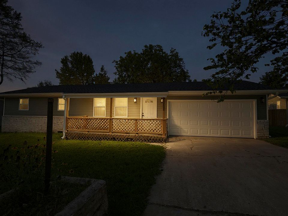 1st image of 2752 W Sylvia Court
