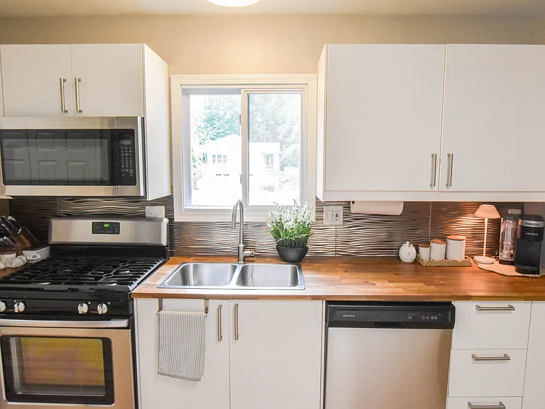 2378 Melton Dr — Photo 23