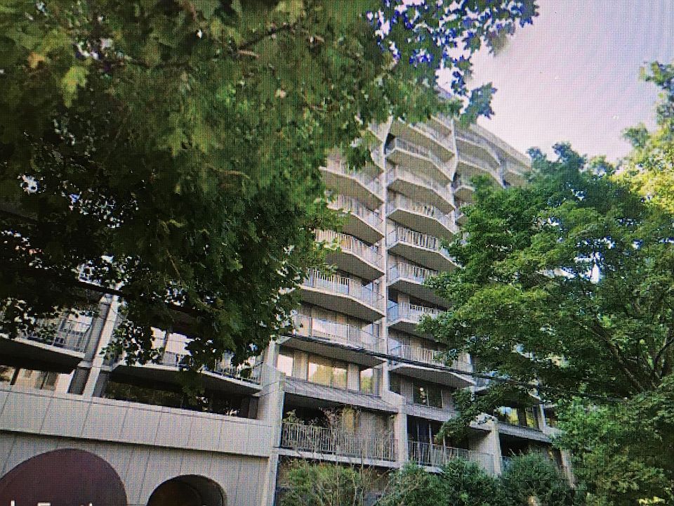 2nd image of 15 Stewart Pl