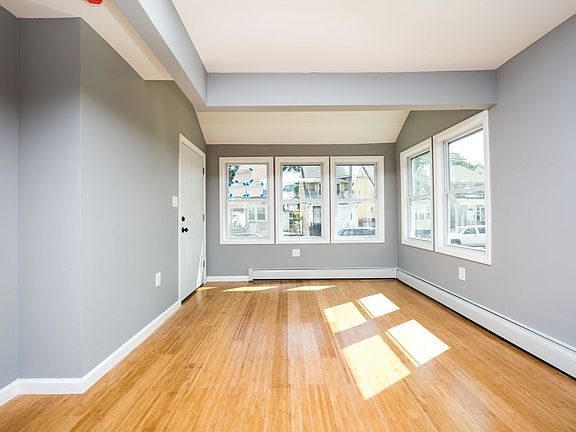4th image of 17021 118th Ave