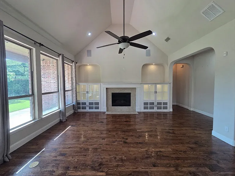 Living Room 1b