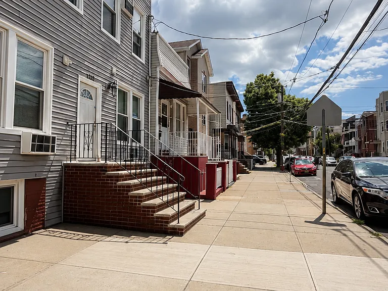 132 Lincoln St #1L — Photo 13