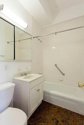 Rented by Compass | media 15