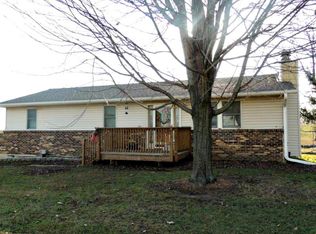 26599 S Maple Dr, Maryville, MO 64468