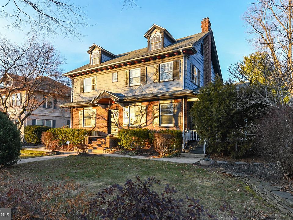222 Delaware St, Woodbury, NJ 08096 | Zillow