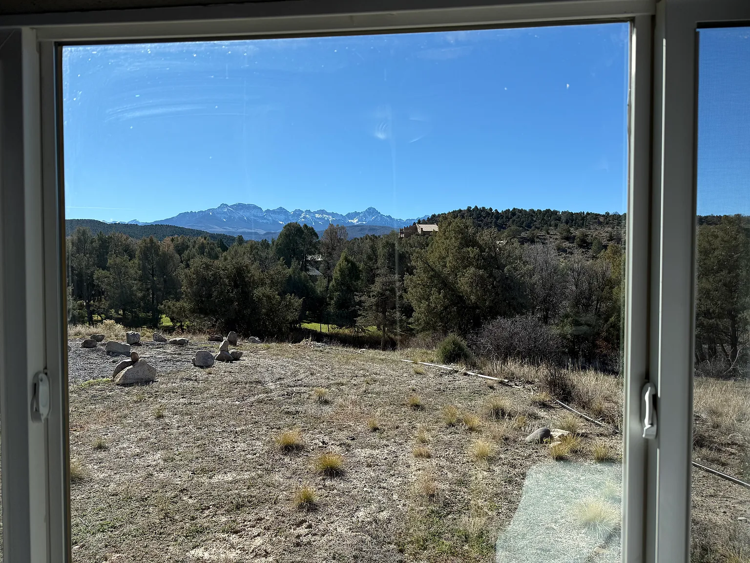 3 bed, 1440 sqft, $3,000 — Photo 2