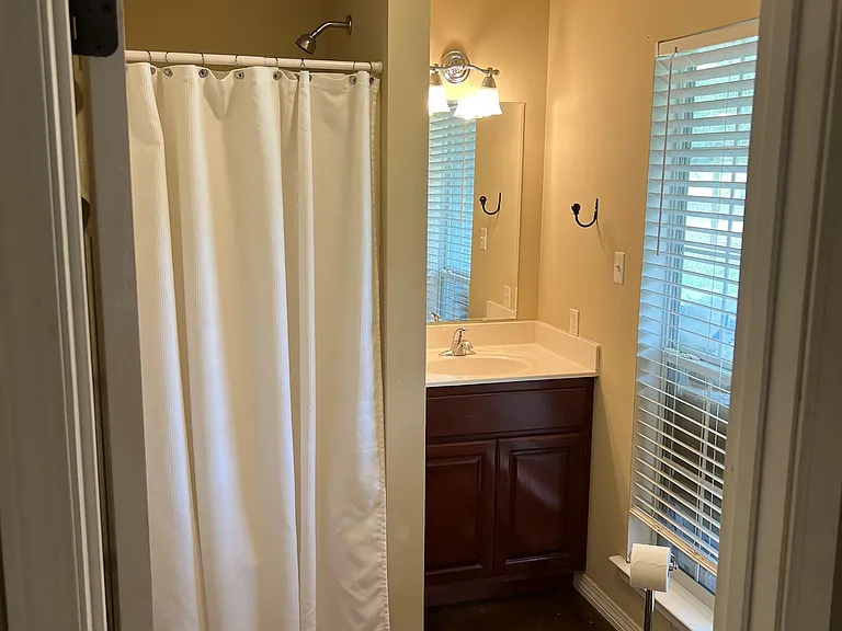 4785 Sharpless Dr E — Photo 16