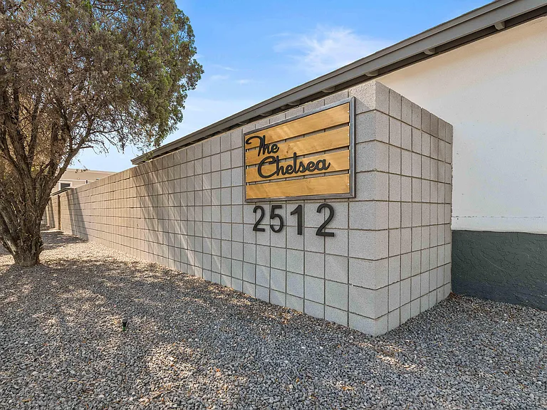 2512 E Thomas Rd #12 — Photo 38