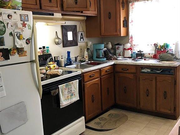 4th image of 332 Marview Ave