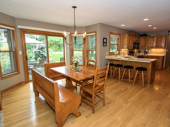 Dinette leading to patio