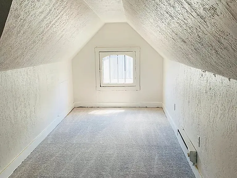 848 5th Ave #3 — Photo 7