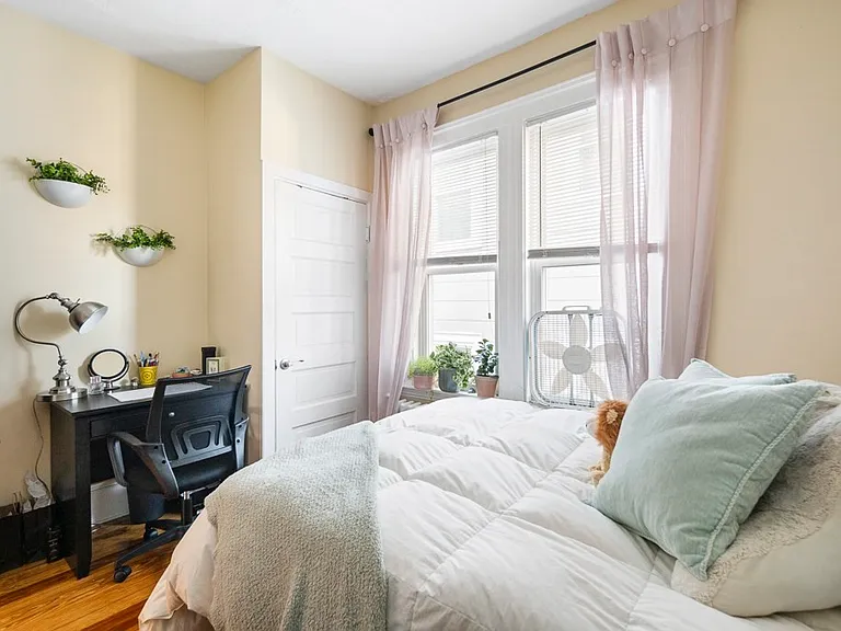 17 Dow St #2 — Photo 14