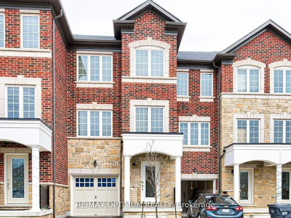 11 Autumnwood Ave #6, Brampton, ON L6Y 6G3