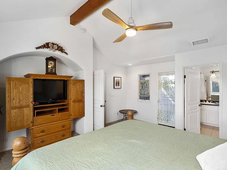 1605 Lynngrove Dr — Photo 24