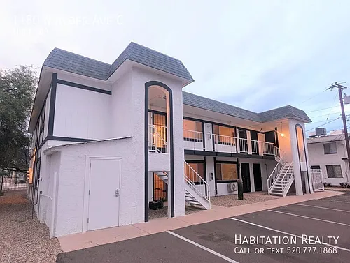 1180 N Alder Ave #C Photo 1 1180 N Alder Ave #C Photo 1