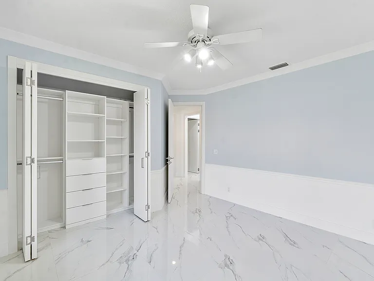 410 Sabal Way — Photo 13