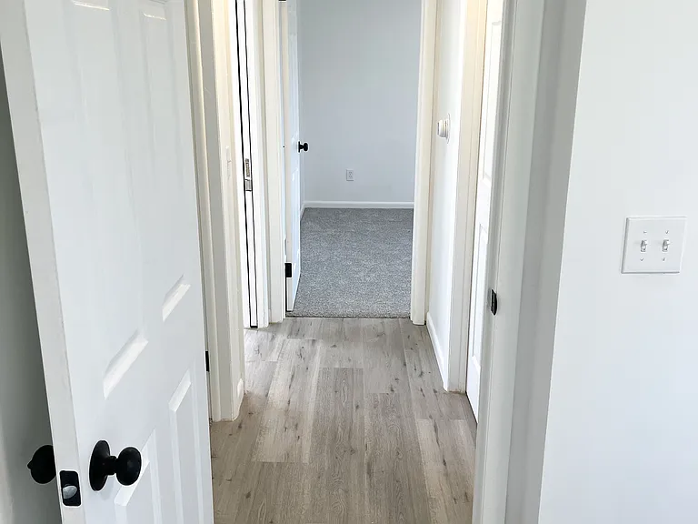 4803 Lyell Rd — Photo 37