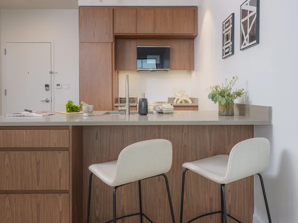 40 Bruckner Boulevard image 6 of 9