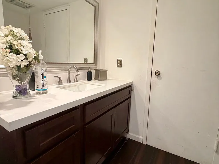 274 W Chelsea Cir — Photo 23