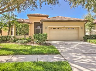 236 Silver Falls Dr, Apollo Beach, FL 33572