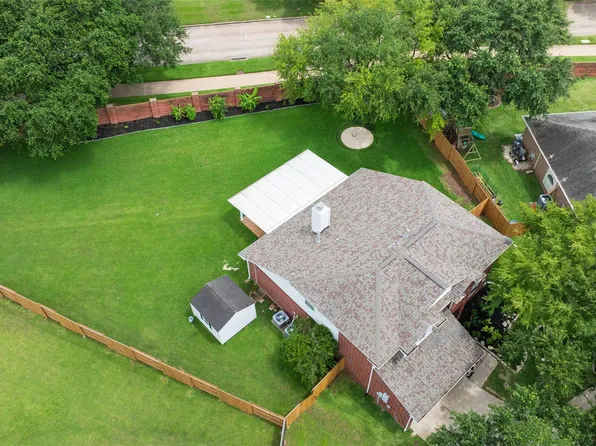 1123 Woodley Bnd, Sugar Land, TX 77479