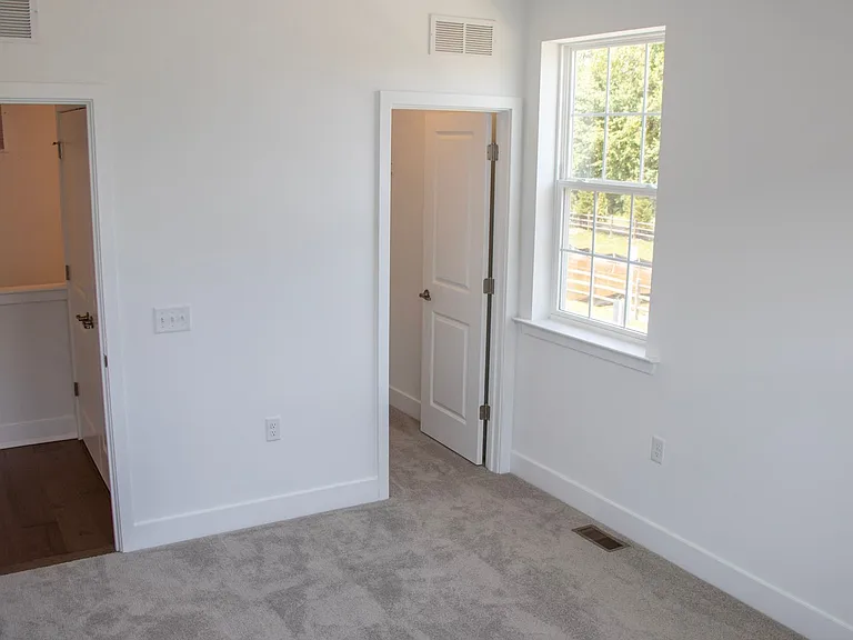 180 Leona Stewart Ln — Photo 21