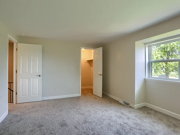 Briarcrest Gardens Apartments & Townhomes — Photo 72
