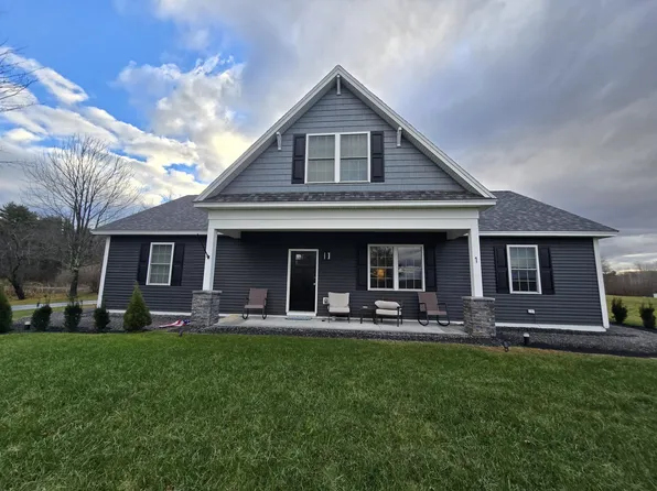 1 Overlook Drive, Hallowell, ME 04347