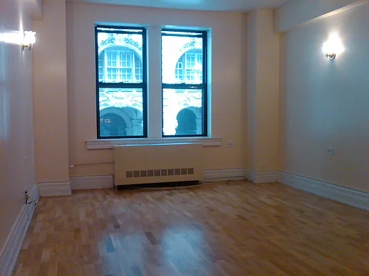 Rented by Baruch Investors | media 33