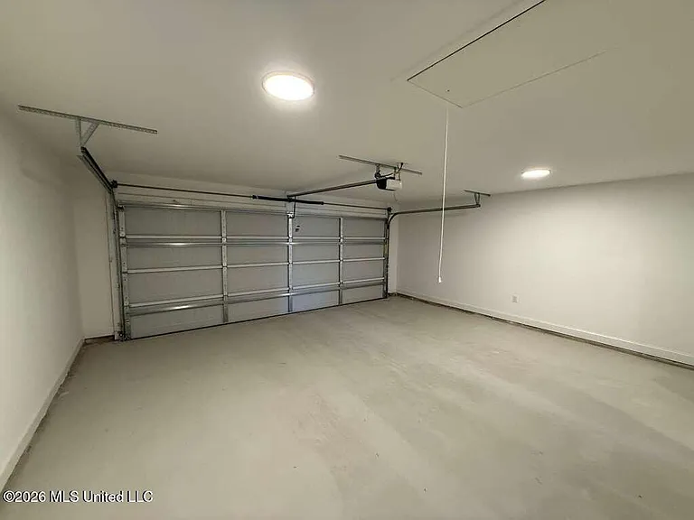 571 Patrick Farms Dr — Photo 34