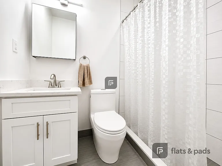 629 45th St #2A — Photo 8
