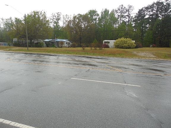2nd image of 422 E Cornelius Harnett Blvd