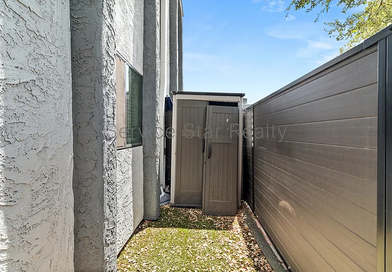 3501 N 64th St #26 — Photo 2