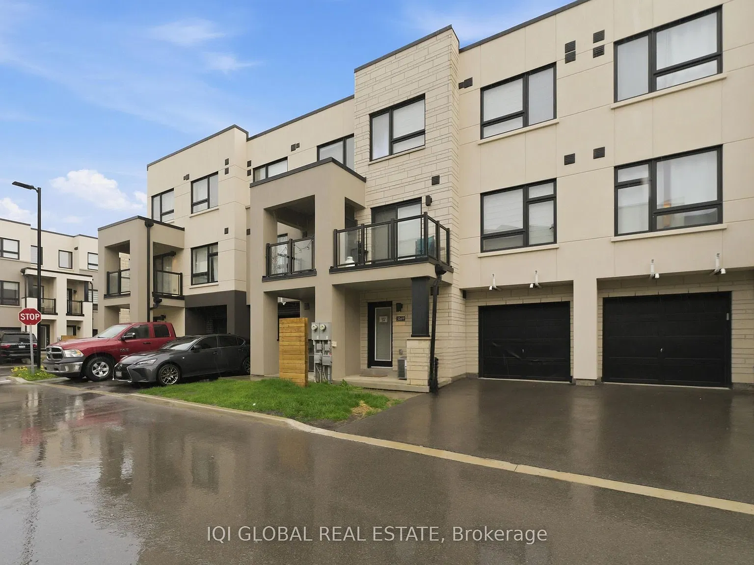 2 bed, $2,900 — Photo 2